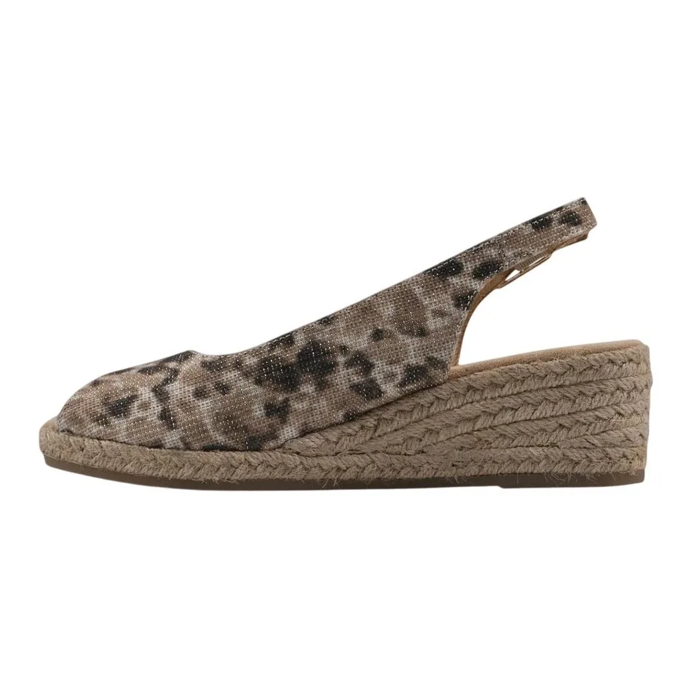 White Mountain Women's 10 Maize Leopard Fabric Peep Toe Espadrille Wedge Sandals